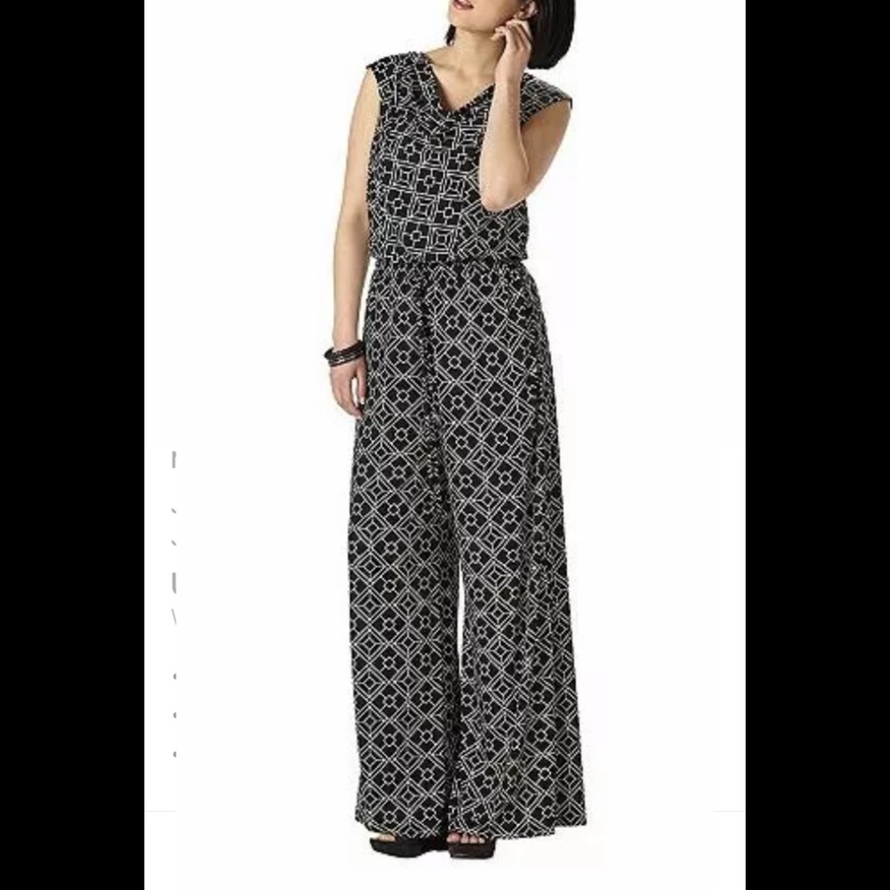 Jessica Howard Geometric Jumpsuit 🔲